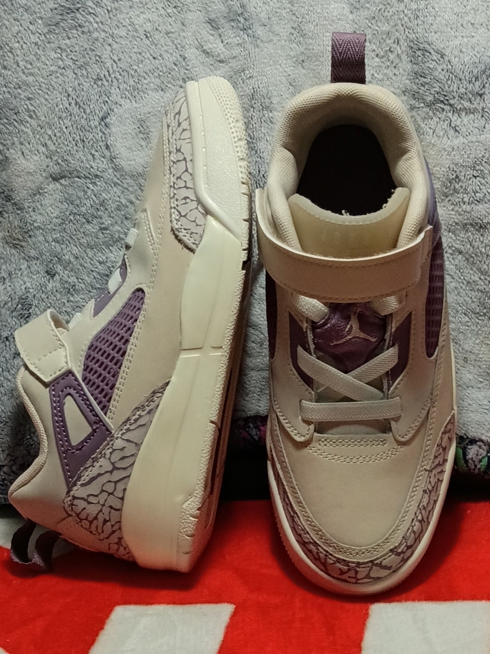 Nike Air Jordan Spizike Low  Legend Light Brown Violet Dust  Size 3Y/4.5W
